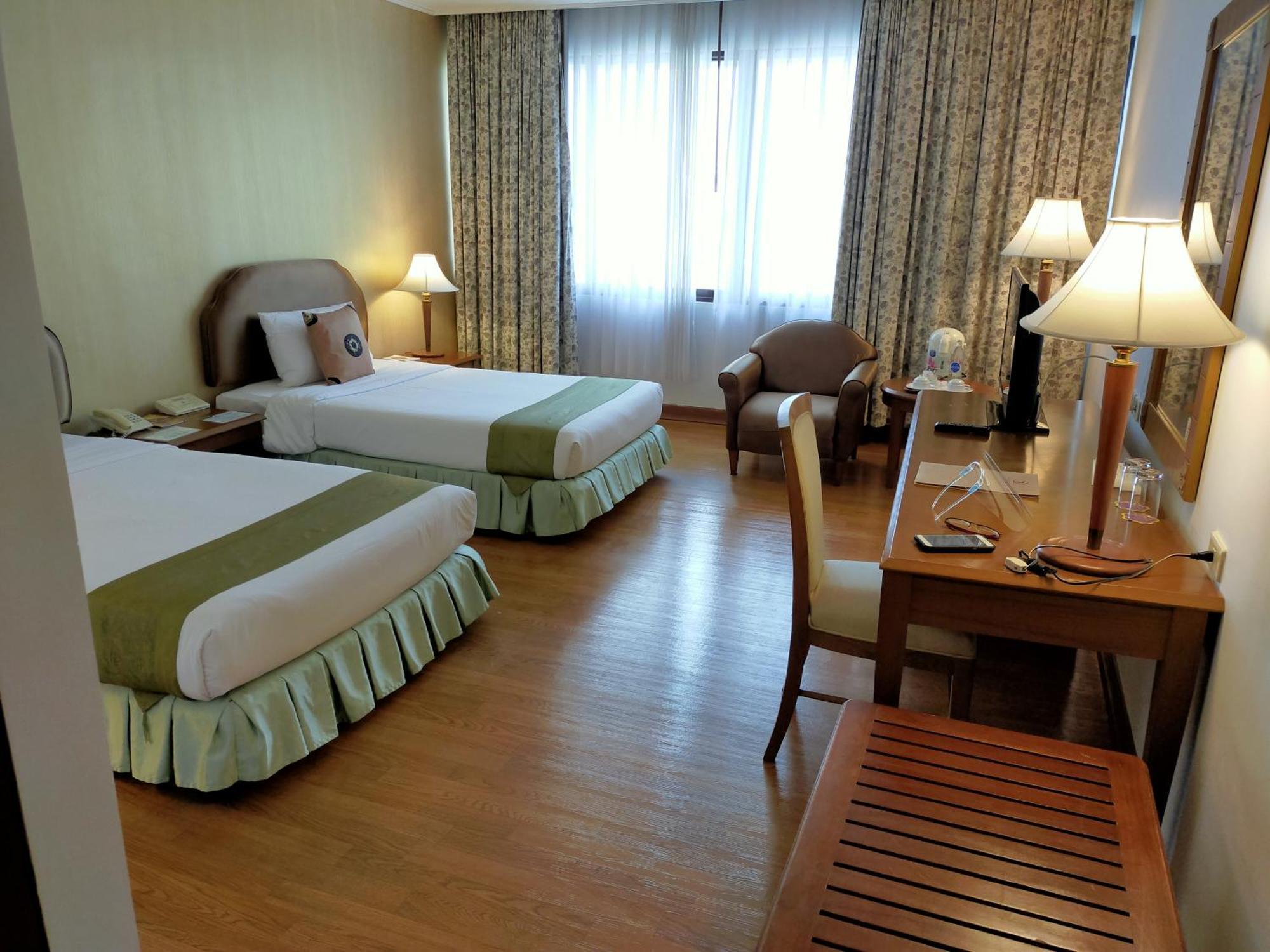 Thumrin Thana Hotel Trang Kamer foto