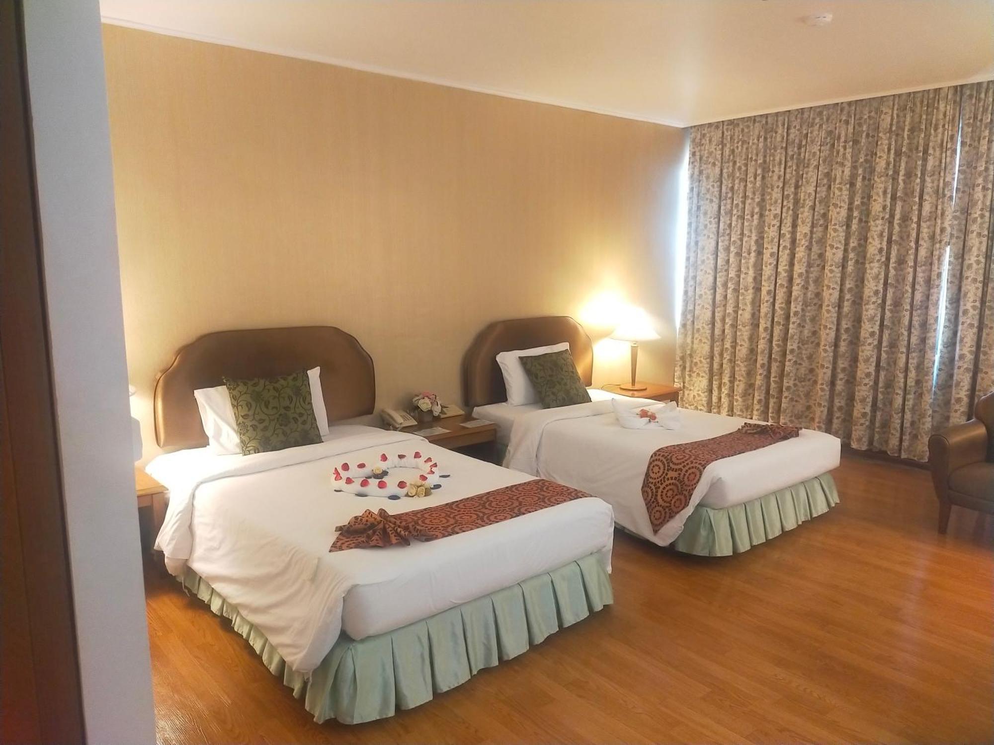 Thumrin Thana Hotel Trang Kamer foto